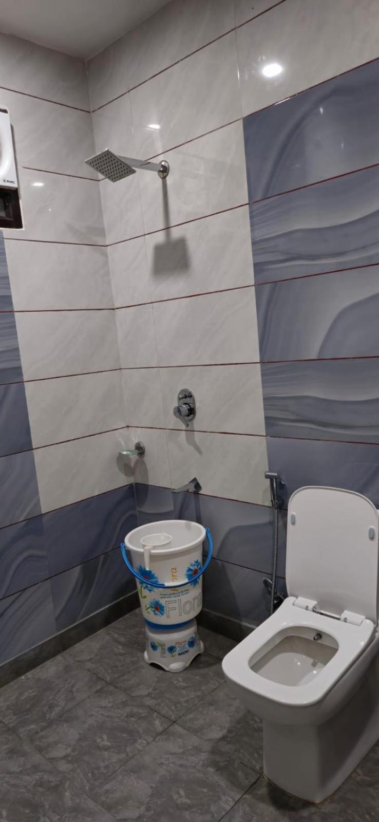 Satya Residency Hotel Катра Екстериор снимка
