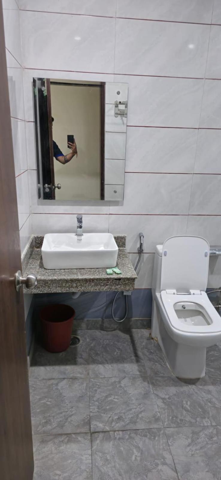 Satya Residency Hotel Катра Екстериор снимка